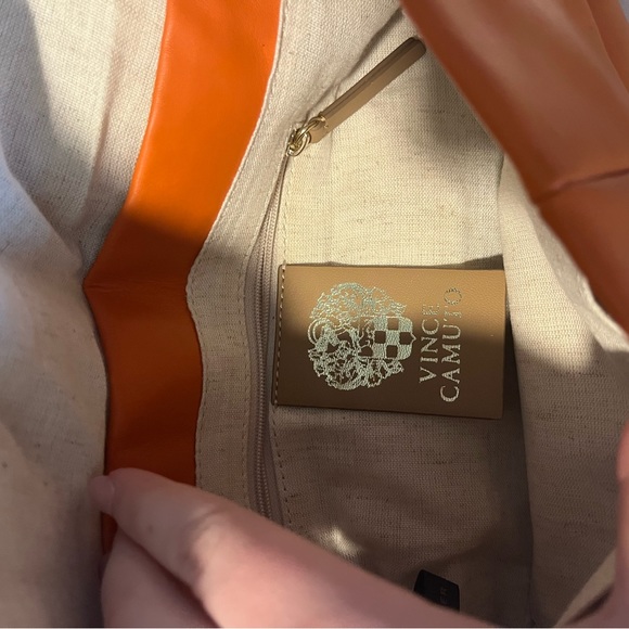 Vince Camuto purse - Picture 2 of 2